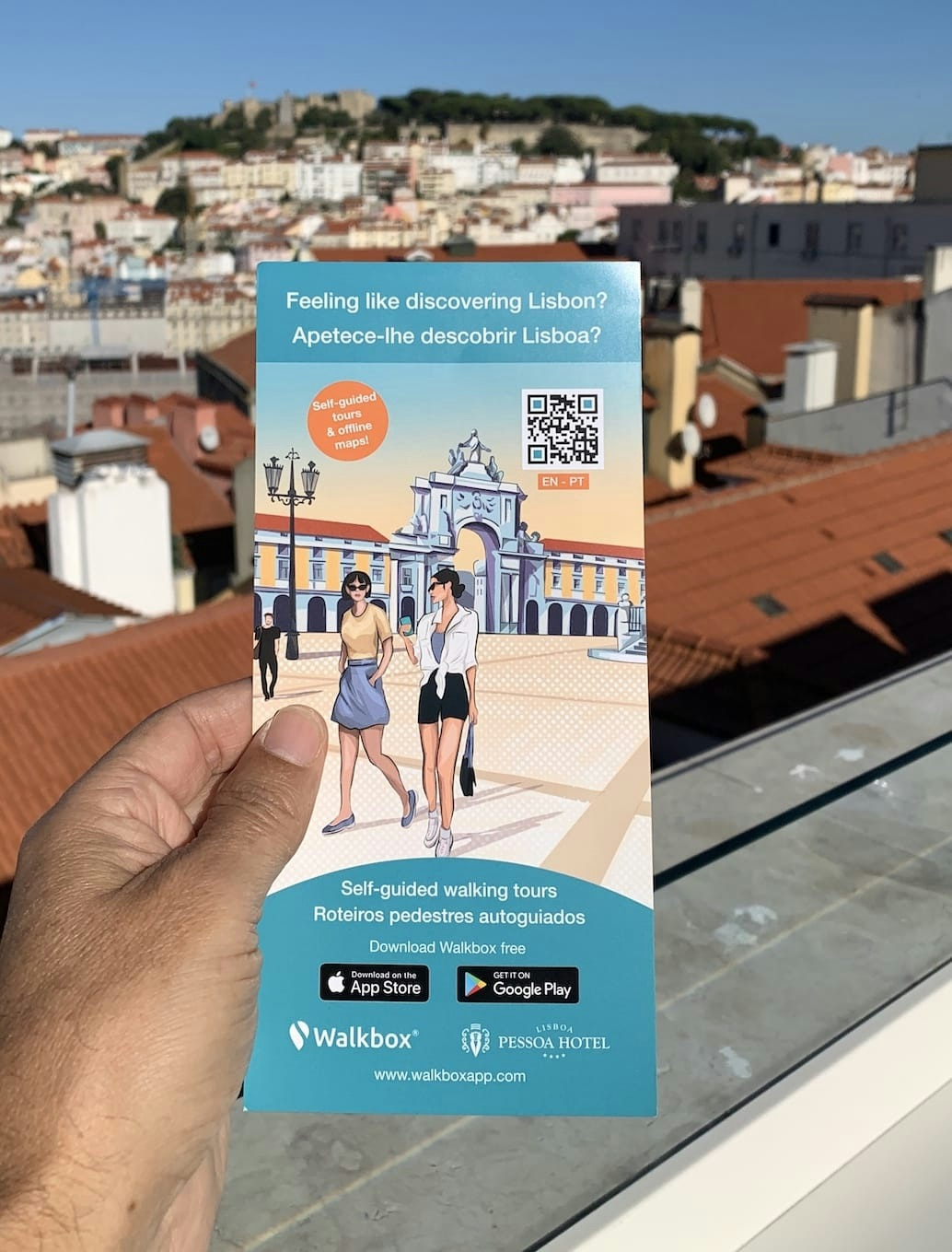 An image of a flyer promoting the Walkbox app for tourists interested in discovering Portugal.